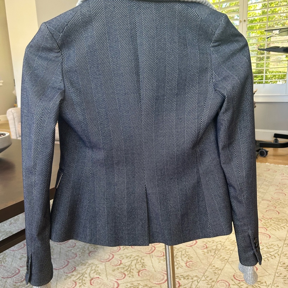 Veronica Beard Black and Gray Herringbone Blazer - Picture 2 of 7
